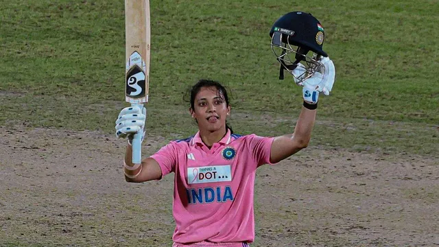 Smriti Mandhana : వారేవా.. కోహ్లీ రికార్డును బద్దలు కొట్టిన స్మృతి మంధానా