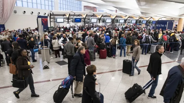 తండ్రి వర్ధంతి కోసం భారత్‌ వచ్చిన టెక్కి.. తిరిగి అమెరికా వెళ్లేందుకు రూ.7 లక్షల ఖర్చు