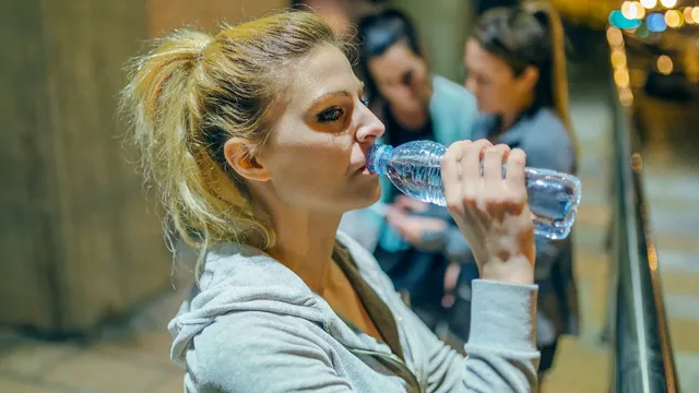 Health Tips: నీరు తక్కువ తాగడం కూడా ఒత్తిడికి కారణమని తెలుసా!!