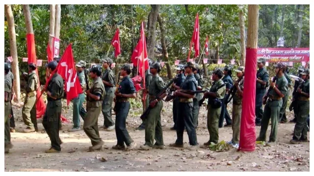 Maoists: మావోయిస్టుల్లో విభేదాలు.. మల్లోజులను ద్రోహిగా పేర్కొన్న కేంద్ర కమిటీ