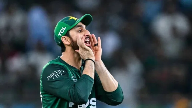 Pakistan:  కచ్చితంగా భారత్‌ను ఓడిస్తాం..  పాకిస్తాన్ కెప్టెన్ సంచలన కామెంట్స్