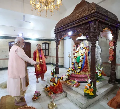 Vijaya Dashami 2025: దుర్గా పూజలో పాల్గొన్న ప్రధాని మోదీ!-PHOTOS