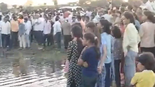 INDORE : దసరా పండుగ వేళ తీవ్ర విషాదం.. పది మంది మృతి