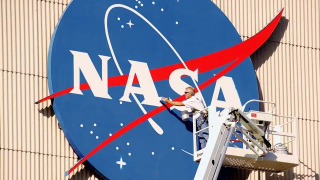 NASA: అమెరికాలో షట్‌డౌన్‌ ఎఫెక్ట్‌.. మూతపడిన నాసా !