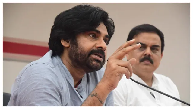 Janasena Pawan: మనది ఇక త్రిశూల వ్యూహం.. జనసేన మీటింగ్ లో పవన్ ఇంట్రెస్టింగ్ కామెంట్స్!