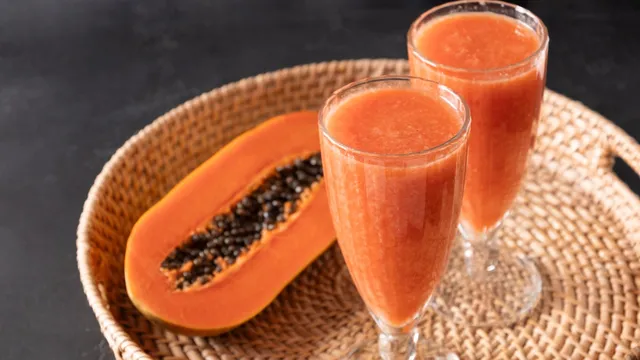 Papaya Smoothie: జీర్ణక్రియను మెరుగుపరిచే అద్భుతమైన స్మూతీ.. సులభమైన రెసిపీని ట్రై చేయండి
