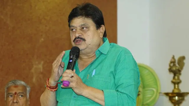 Ramchander Rao : పార్టీ నేతలకు బీజేపీ చీఫ్ రామ్‌చందర్‌ రావు వార్నింగ్