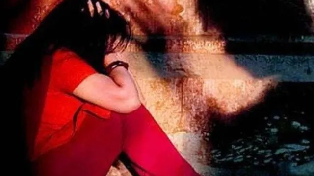 AP Crime: ఏపీలో దారుణం.. 12 ఏళ్ల కూతురిపై తండ్రి అత్యాచారం