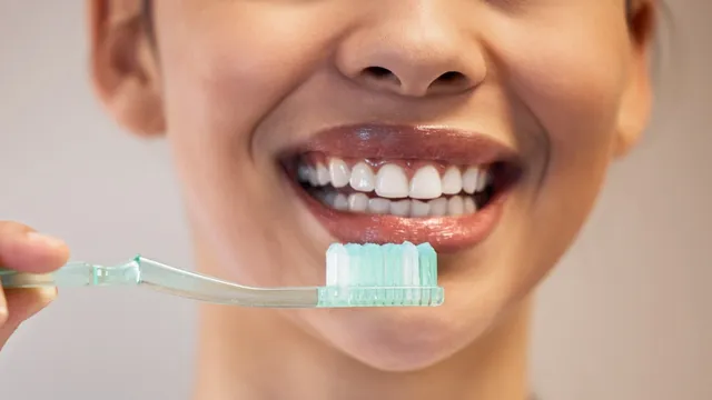 Teeth Powder: ఇంట్లోనే దంతాల పొడి చేయండి.. పళ్లు తల తలా మెరిసేలా చేసుకోండి.. ఎలానో ఇప్పుడే తెలుసుకోండి