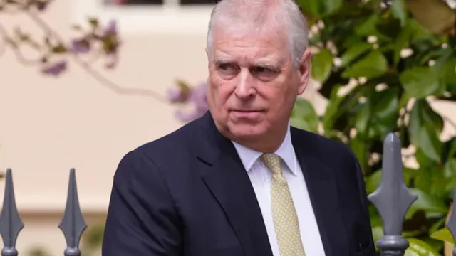 Prince Andrew: కొంప ముంచిన ఎపిస్టీన్ ఫైల్స్.. రాజవంశీకుడినే గెంటేశారు..