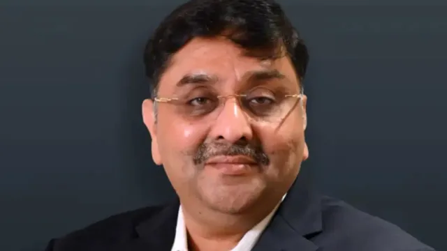 USA: అమెరికాలో భారత సంతతి వ్యక్తి బ్లాక్ రాక్ స్కామ్..500 మిలియన్ల టోకరా