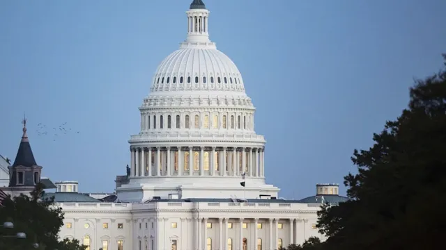 US Shutdown: షట్‌డౌన్ ఎఫెక్ట్‌.. అమెరికాకు రూ.62 వేల కోట్లకు పైగా నష్టం