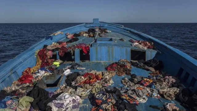 BREAKING: విషాదం.. పడవ బోల్తా.. 42 మంది గల్లంతు