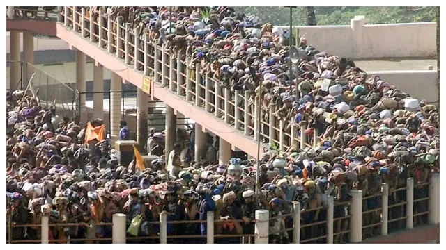 Sabarimala: శబరిమలకు పోటెత్తిన భక్తులు..భక్తులతో కిటకిటలాడిన క్యూలైన్లు