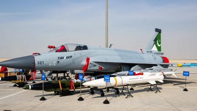 Pak-Bangladesh: బంగ్లాదేశ్‌-పాకిస్థాన్‌ మధ్య మరో సంచలన డిఫెన్స్‌ డీల్..