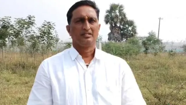 Telangana: నన్ను గెలిపిస్తే ఎకరం పొలం, ఇంటింటికీ మినరల్ వాటర్.. సర్పంచా.. మజాకా