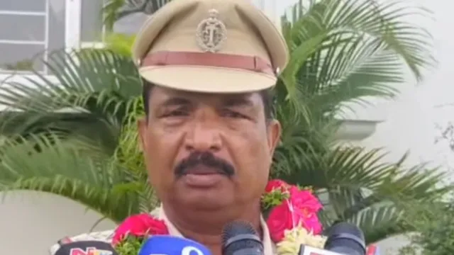 Telangana: సర్పంచ్‌గా పోటీ చేసేందుకు ఎస్సై ఉద్యోగం త్యాగం