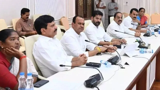 TG Politics: టీకాంగ్రెస్ లో కీలక పరిణామం.. ఆ 5గురు మంత్రులకు సర్పంచ్ ఎన్నికల గండం?