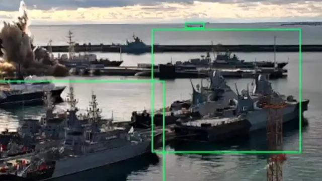 Russian Underwater Drone: రష్యా-ఉక్రెయిన్ యుద్ధంలో బిగ్ ట్విస్ట్.. తొలిసారిగా అండర్‌ వాటర్ డ్రోన్లు