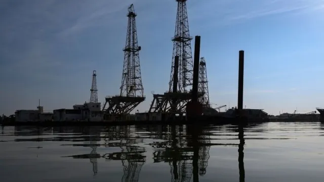 Venezuela: అమెరికా చేతుల్లోకి వెనెజువెలా చమురు రంగం.. భారత్‌కు లాభమా ? నష్టమా ?