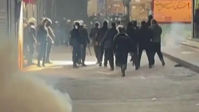 Iran: ఇరాన్‌లో ఉద్రిక్తతలు.. 72కు చేరుకున్న మృతుల సంఖ్య