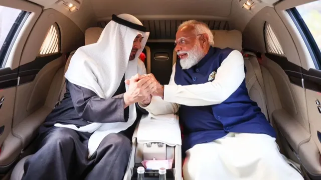 India-UAE Agreements: భారత్‌, యూఏఈ కీలక ఒప్పందాలు.. 2032 నాటికి  200 బిలియన్‌ డాలర్లు టార్గెట్