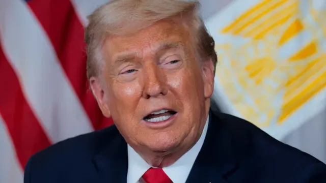 Trump: ట్రంప్ సంచలన నిర్ణయం.. ఇరాన్‌ వైపు యుద్ధ నౌకలు