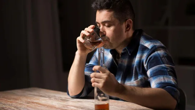 Drinkers: మందుబాబులకు గుడ్‌న్యూస్‌.. తాగిపడిపోతే ఆ సేవలు