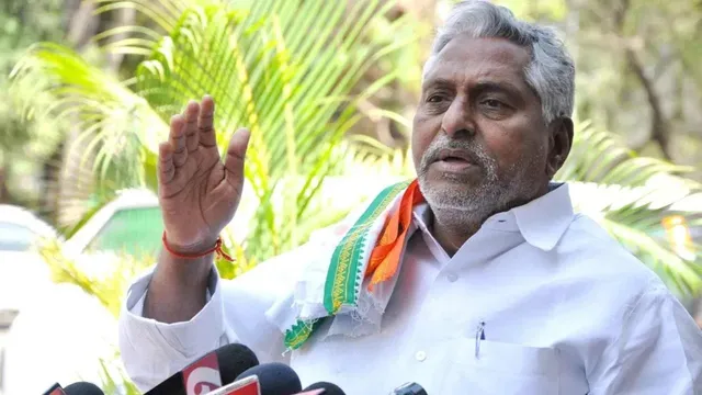 Jeevan Reddy : అవమానాలు భరిస్తూ కాంగ్రెస్ లో ఉండలేను..మాజీమంత్రి జీవన్ రెడ్డి సంచలన వ్యాఖ్యలు