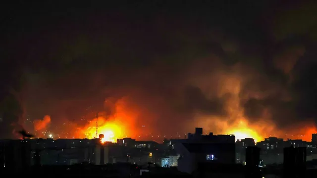 Israel Fresh Attack On Iran : ఇరాన్‌ పై బాంబుల వర్షం..చిగురుటాకులా వణికిన టెహ్రాన్‌