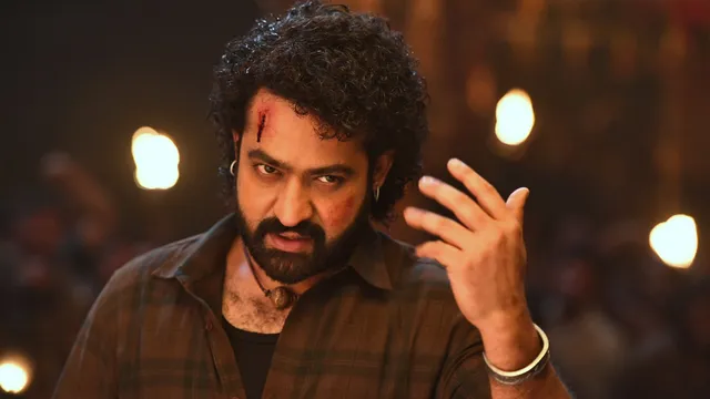 ఎన్టీఆర్ ఫ్యాన్స్ కు బిగ్ ట్రీట్.. 'దేవర' నుంచి మరో ట్రైలర్