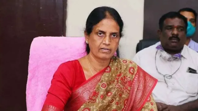 మా ఫాం హౌస్‌లు ఎక్కడున్నాయో చూపించండి.. రేవంత్‌కు సబితా సవాల్