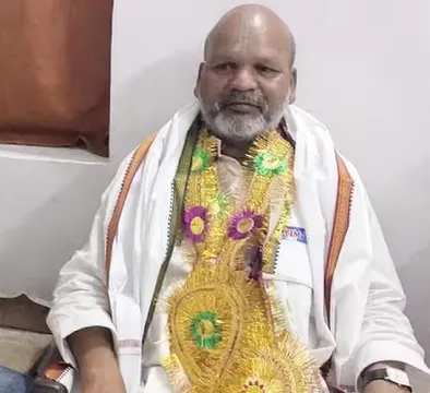 రిక్షావాలా టు మినిస్టర్.. ఎవరీ రత్నేష్ సదా..!