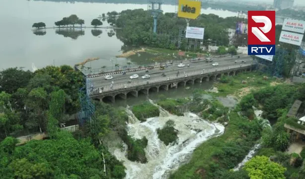 Hussain Sagar Danger Bells: నగరాన్ని భయపెడుతున్న హుస్సేన్‌సాగర్‌