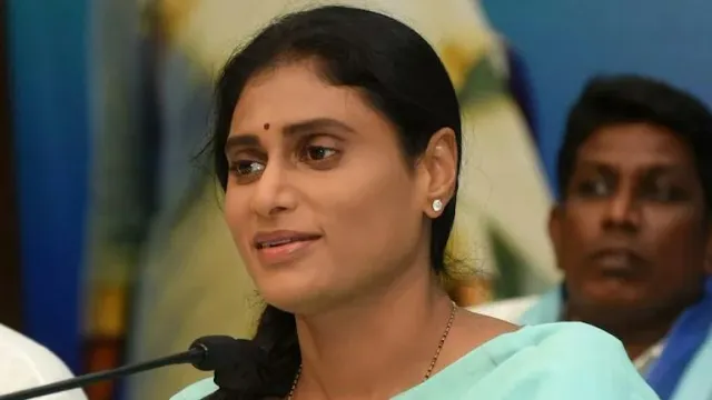 ఆరోగ్యశ్రీని.. అనారోగ్యశ్రీగా మార్చారంటూ సీఎం కేసీఆర్‌‌పై షర్మిల ఫైర్