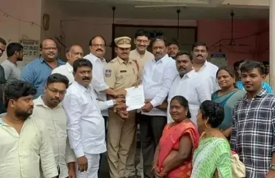 తెలంగాణ సీఎంపై కేసు పెట్టిన ఎమ్మెల్యే
