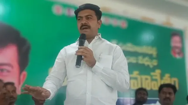 Kolhapur: కొల్లాపూర్ కాంగ్రెస్‌లో  కుంపటి..  జూపల్లి వర్సెస్ అభిలాష రావు