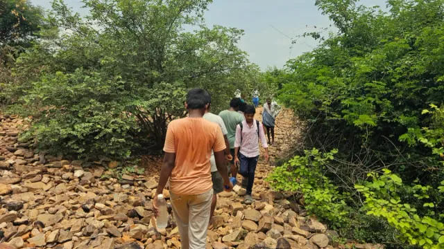 అదృష్టం అంటే ఇదే భయ్యా.. ఒక పూటలోనే లక్షాధికారి అయ్యాడు