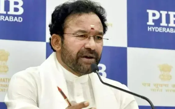 కేసీఆర్‌ కన్ను ఆర్టీసీ ఆస్తులపై పడింది.. అందుకే ప్రభుత్వ పరం మాట