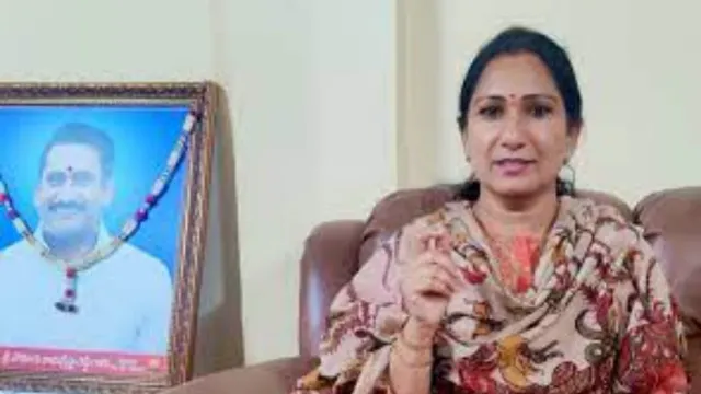 బాలయ్యకు సవాల్ విసురుతున్న మధుమతి.. హిందూపురంలో పొలిటికల్ హీట్
