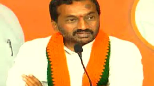 Mla Raghunandan Rao:ఎమ్మెల్సీ కవిత,సీఎంఓ అధికారి స్మితా సబర్వాల్ కు ఇవి కనిపించవా..ఎమ్మెల్యే రఘునందన్ రావు సీరియస్!!