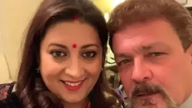 వ్యక్తిగత జీవితం గురించి నెటిజన్ ప్రశ్న....స్మృతి ఇరానీ ఘాటు రిప్లై....!