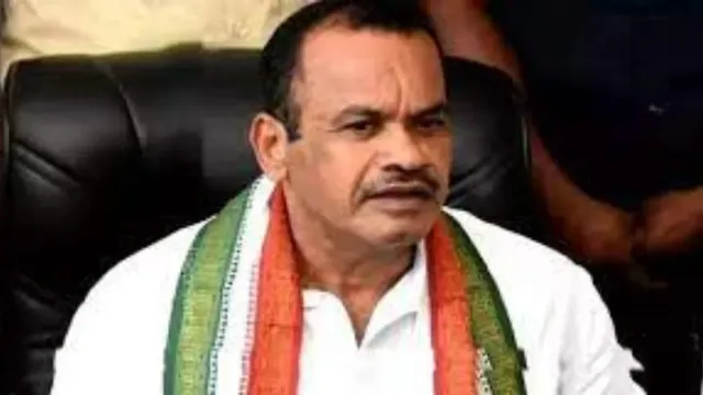 MP Venkat Reddy: బీఆర్‌ఎస్‌ నేతల దోపిడీ ఎక్కువైంది