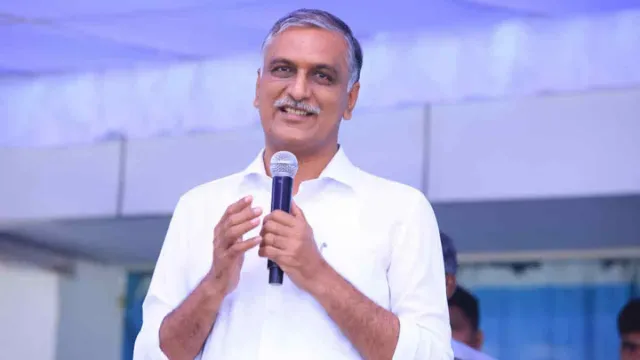 Harish Rao: కర్నాటకలో ఇచ్చిన హామీల సంగతేంటి.. కాంగ్రెస్‌పై హరీష్‌ రావు కీలక వ్యాఖ్యలు