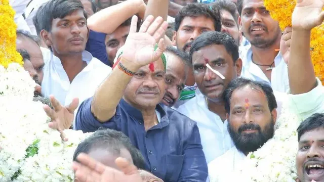Congress Party: ఎట్టకేలకు పంతం నెగ్గించుకున్న ఎంపీ కోమటిరెడ్డి వెంకట్ రెడ్డి.. కీలక స్థానం కల్పించిన అధిష్టాం..