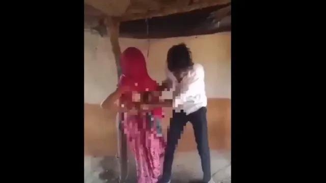 Rajasthan: రాజస్థాన్‌లో దారుణం.. గర్భిణీ స్త్రీని వివస్త్ర చేసి ఊరేగించిన వైనం.. వైరల్ అవుతున్న వీడియోలు..