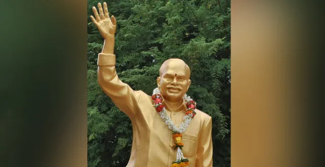 YSR Statue: వైఎస్ఆర్ విగ్రహానికి ఘోర అవమానం.. విగ్రహాన్ని ఏం చేశారో మీరే చూడండి..