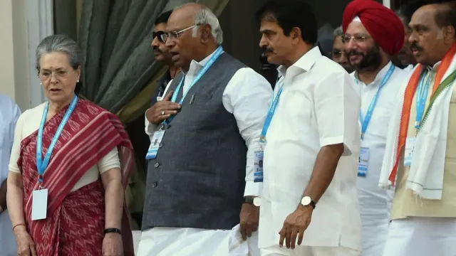 CWC: తెలంగాణ ప్రజలకు కాంగ్రెస్ వర్కింగ్ కమిటీ ప్రత్యేక విజ్ఞప్తి