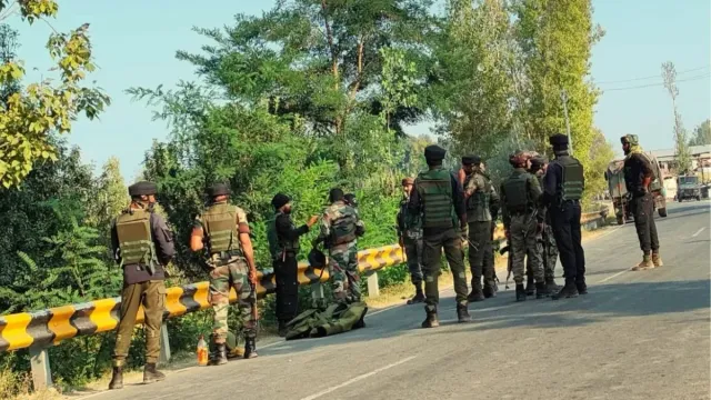 Jammu Encounter: జమ్మూలో కొనసాగుతున్న ఉగ్రవాదుల వేట