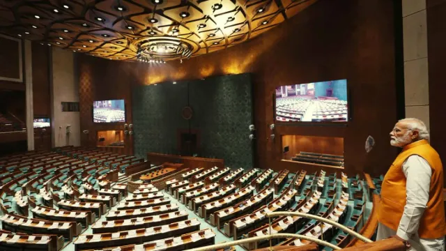 Women Reservation Bill: పార్లమెంట్ ప్రత్యేక సమావేశాల్లో మహిళా రిజర్వేషన్ బిల్లు